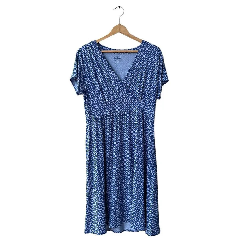 LL Bean Women’s Faux Wrap Midi Dress Size L Blue Printed Stretch Short Sleeve